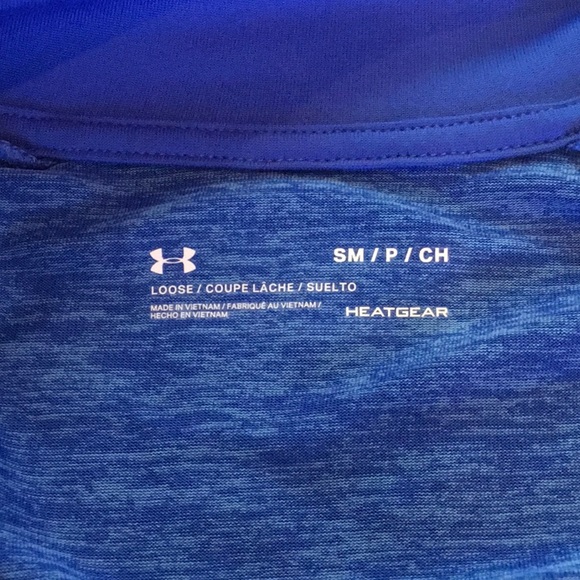 Under Armour ‘Heather Blue’ Long Sleeve Quarter Zip. - Picture 6 of 8